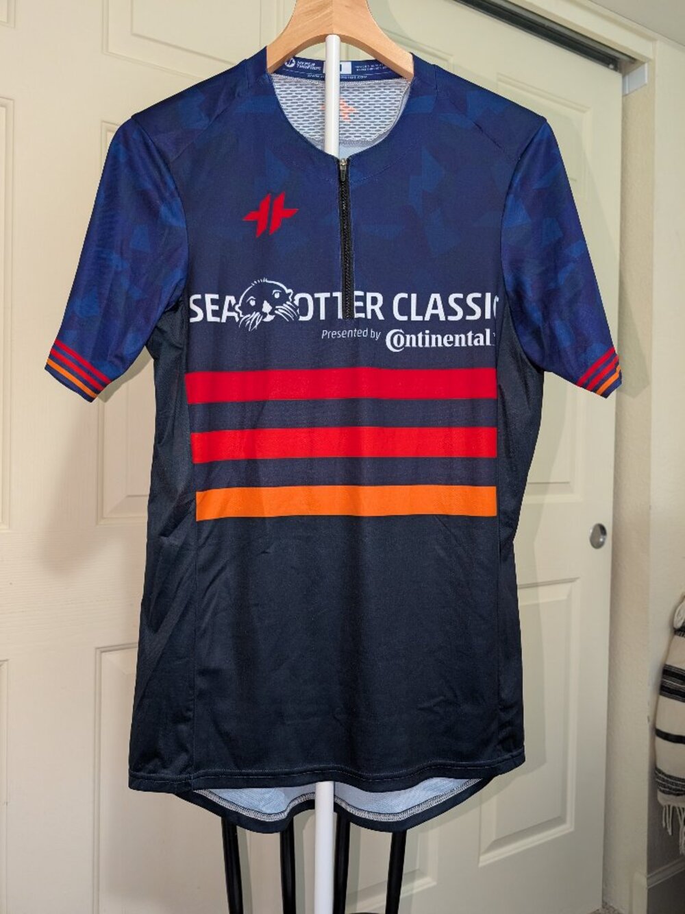 Official Sea Otter Classic Cycling Jersey Continental Men's Medium